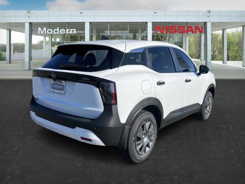 New 2026 Nissan Kicks S image 5