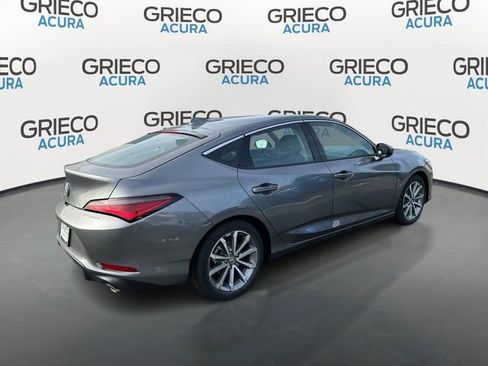 New 2025 Acura Integra image 2