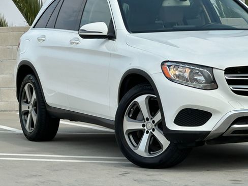 Used 2016 Mercedes-Benz GLC 300 4MATIC image 2