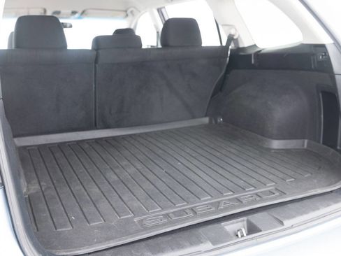 Used 2014 Subaru Outback 2.5i Premium image 38