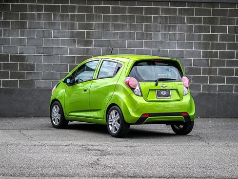 Used 2014 Chevrolet Spark LT FWD image 4