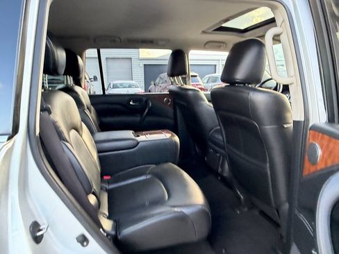 Used 2019 INFINITI QX80 Luxe w/ Proassist Package RWD image 16