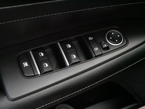 Used 2022 Kia Forte GT-Line w/ GT-Line Premium Package FWD image 19