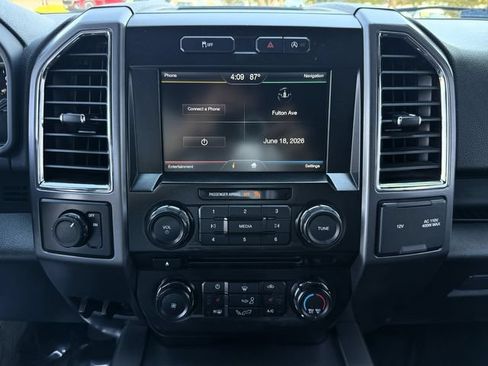 Used 2015 Ford F150 XLT w/ Equipment Group 302A Luxury RWD image 19