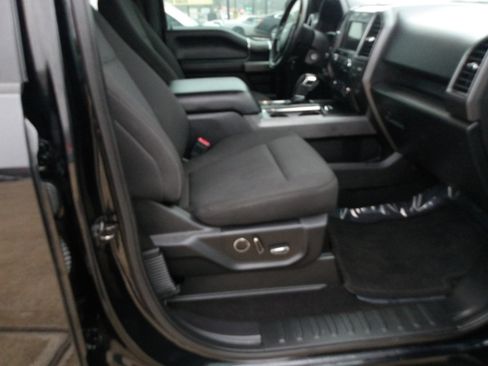 Used 2018 Ford F150 XLT w/ Equipment Group 302A Luxury image 10