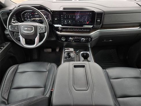 Used 2022 GMC Sierra 1500 Elevation w/ X31 Off-Road Package image 10