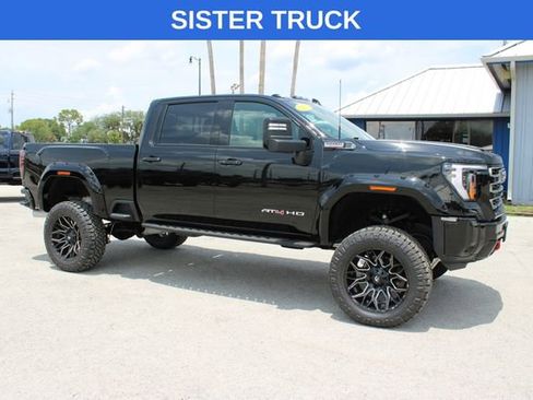 Used 2026 GMC Sierra 2500 AT4 w/ AT4 Premium Plus Package AWD/4WD image 16