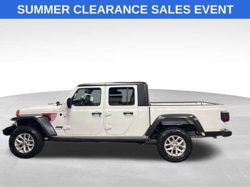 Used 2023 Jeep Gladiator Sport AWD/4WD image 1