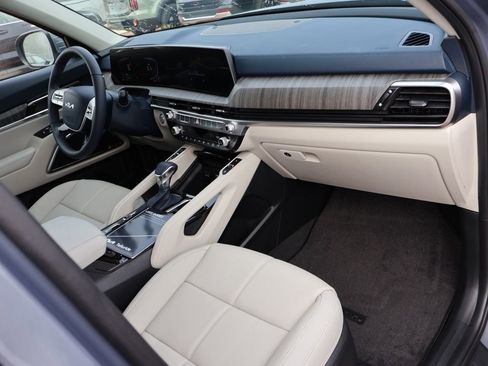 New 2025 Kia Telluride EX image 9