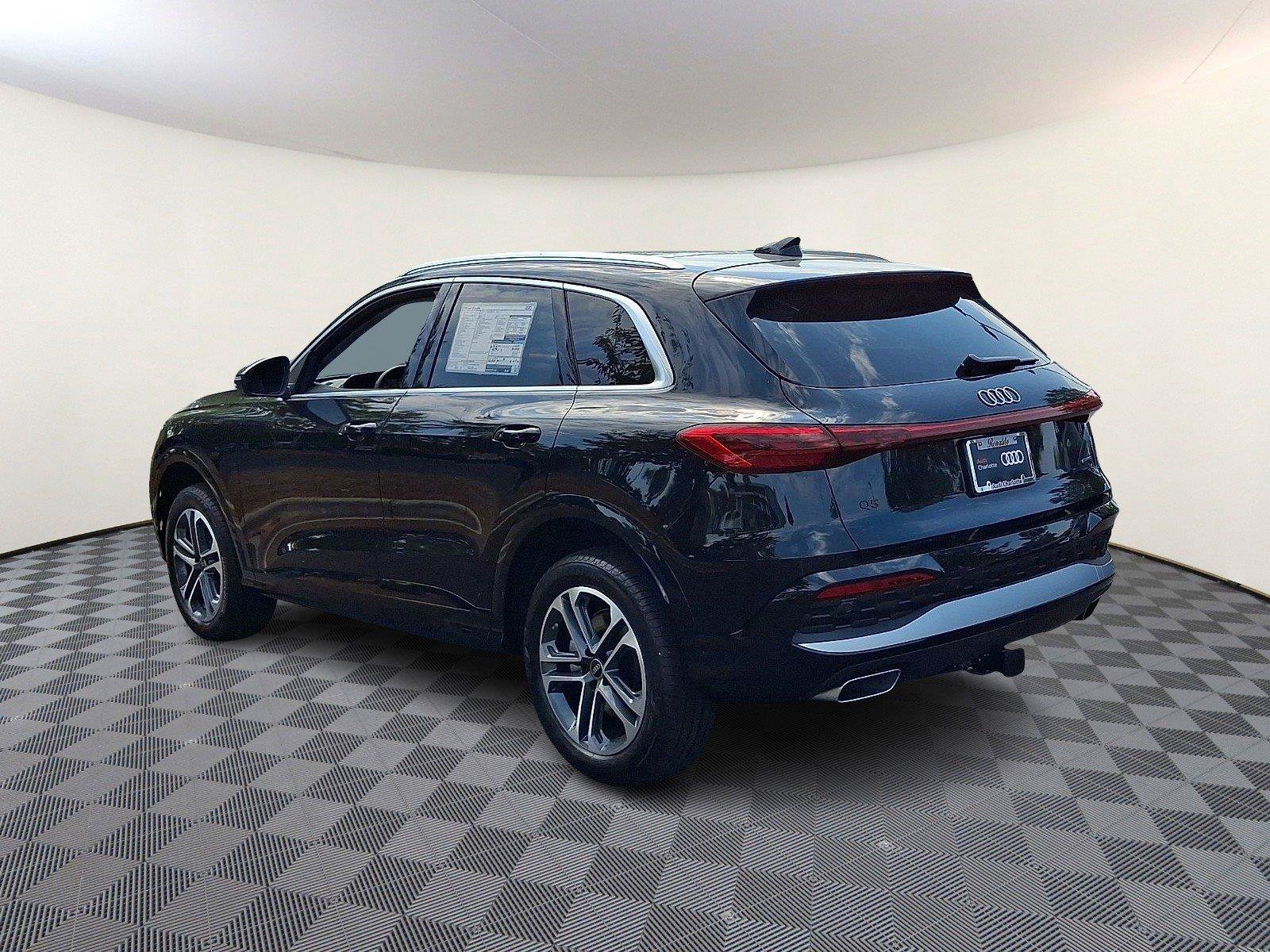 New 2026 Audi Q5 Premium AWD/4WD image 4