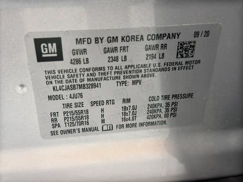 Used 2021 Buick Encore Preferred FWD image 34