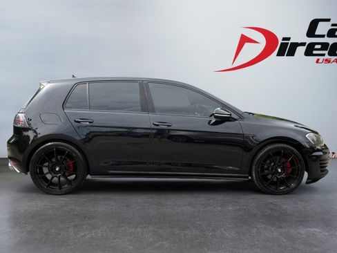 Used 2017 Volkswagen GTI SE FWD image 13
