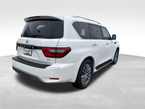 Used 2024 Nissan Armada SL w/ Captain's Chairs Package image 9