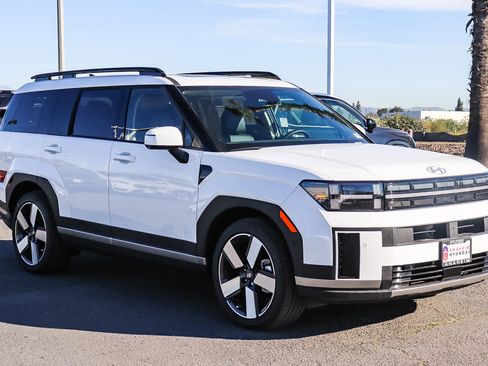 New 2025 Hyundai Santa Fe Limited image 3