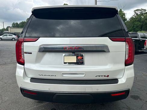 Used 2023 GMC Yukon AT4 w/ LPO, Floor Liner Package AWD/4WD image 7