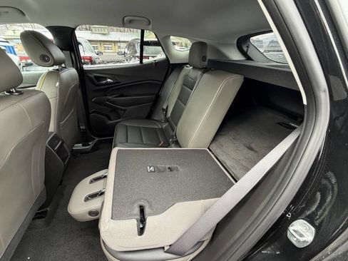 Used 2024 Chevrolet Trax ACTIV w/ Driver Confidence Package image 20