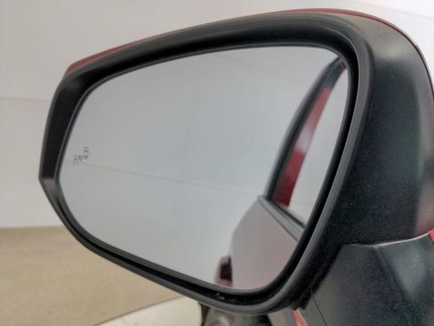 Used 2022 Toyota RAV4 LE image 19