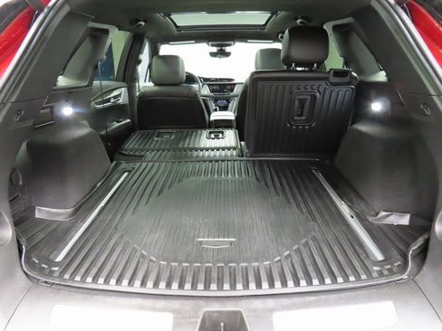 Used 2022 Cadillac XT5 Sportv w/ Technology Package image 39