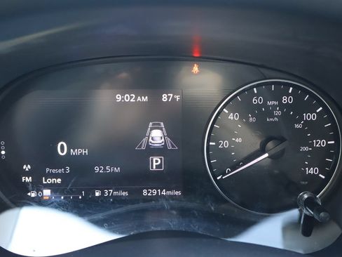 Used 2024 Nissan Kicks SV FWD image 9