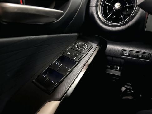 Used 2023 Lexus IS 350 F Sport RWD image 35