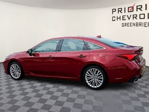 Used 2020 Toyota Avalon Limited FWD image 6