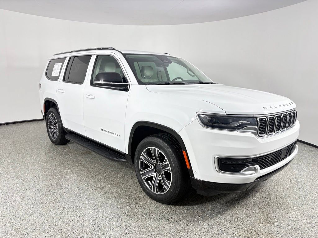 Used 2023 Jeep Wagoneer 4WD w/ Premium Group I image 8