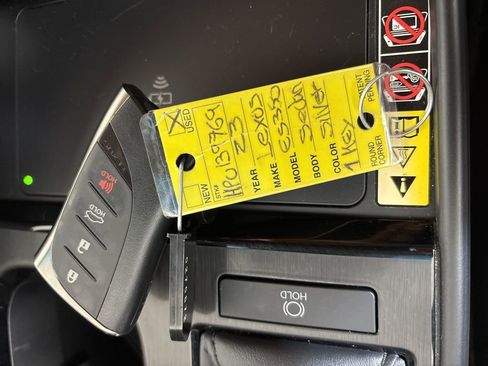 Used 2023 Lexus ES 350 w/ Premium Package image 31