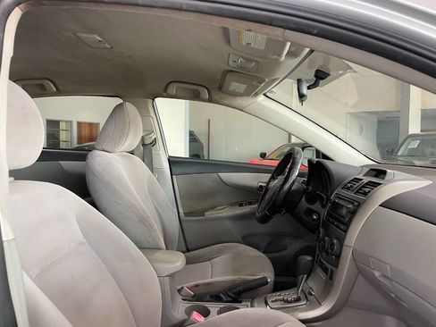 Used 2012 Toyota Corolla LE image 24