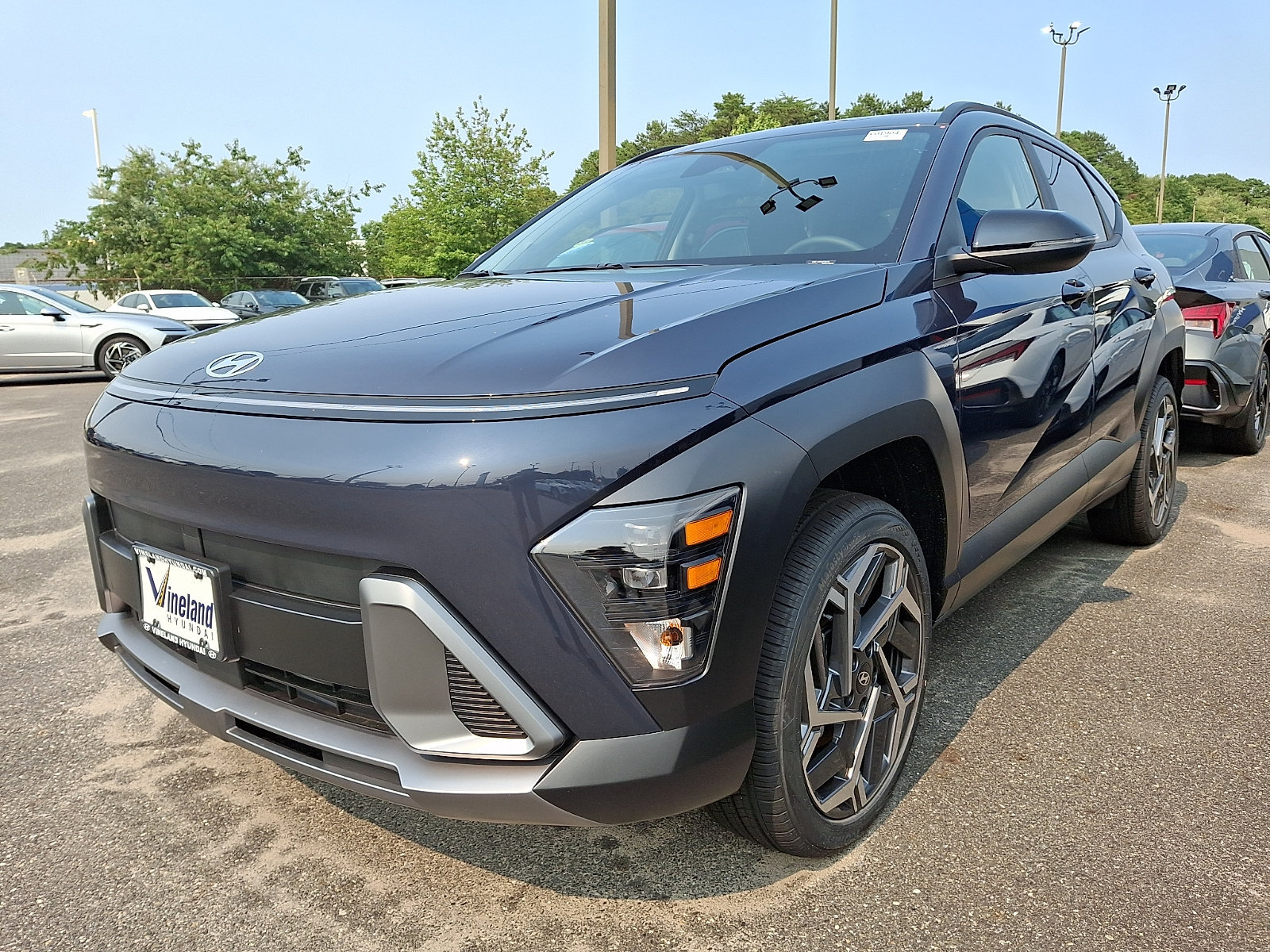 New 2026 Hyundai Kona SEL Premium AWD/4WD image 2
