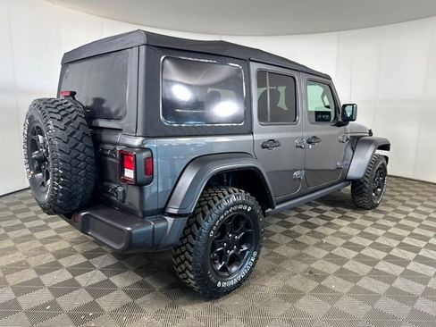 Used 2023 Jeep Wrangler Unlimited image 3