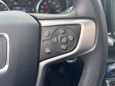 Used 2023 GMC Terrain SLE w/ Driver Convenience Package AWD/4WD image 19