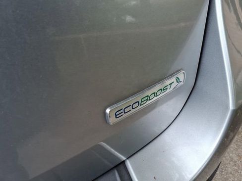 Used 2020 Ford Explorer XLT RWD image 10