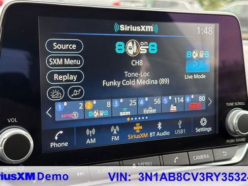 Used 2024 Nissan Sentra SV FWD image 23