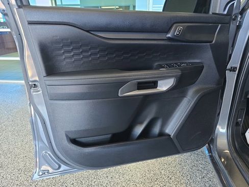 Certified 2025 Ford Ranger XLT w/ Trailer Tow Package image 5