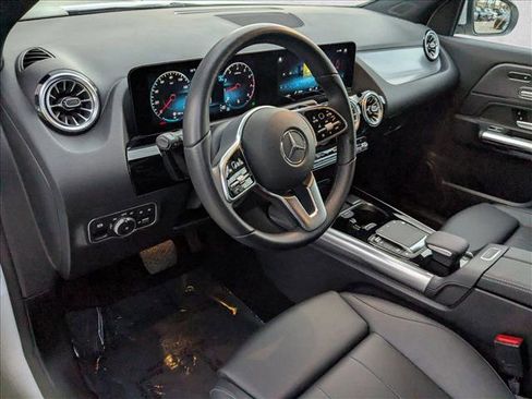 Used 2022 Mercedes-Benz GLA 250 image 19