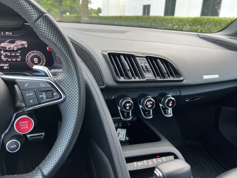 Used 2023 Audi R8 V10 performance AWD/4WD image 31