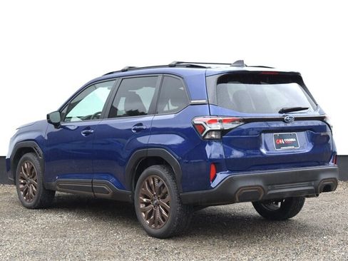 Used 2025 Subaru Forester Sport w/ Popular Package #1 AWD/4WD image 2