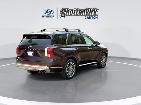 Used 2023 Hyundai Palisade Calligraphy image 8