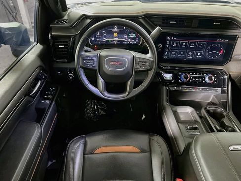 Used 2024 GMC Sierra 3500 AT4 w/ AT4 Premium Plus Package AWD/4WD image 20