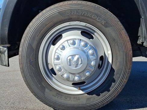 Used 2025 RAM 5500 Tradesman image 8
