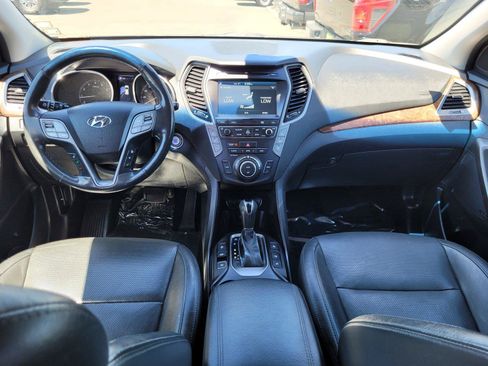 Used 2017 Hyundai Santa Fe Limited FWD image 18