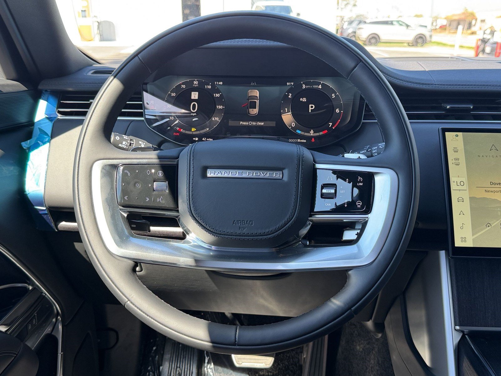 New 2027 Land Rover Range Rover Long Wheelbase SE AWD/4WD image 11