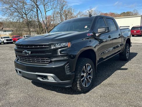 Used 2021 Chevrolet Silverado 1500 RST w/ Z71 Off-Road Package image 2