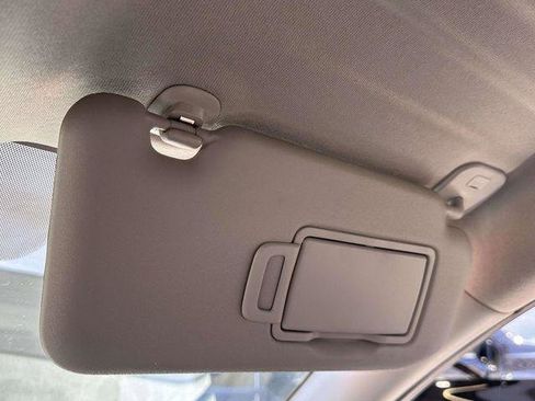 Used 2025 Nissan Sentra SV FWD image 27