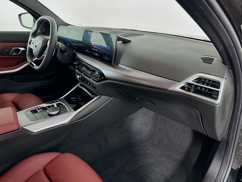 Used 2025 BMW 330i Sedan w/ Convenience Package image 30