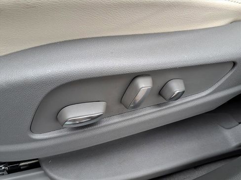 Certified 2024 Cadillac XT6 Premium Luxury w/ LPO, Floor Liner Package image 27