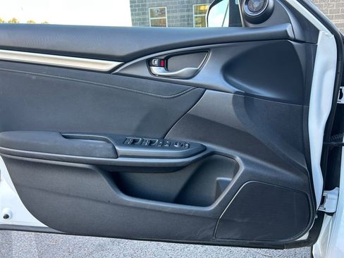 Used 2020 Honda Civic EX image 23