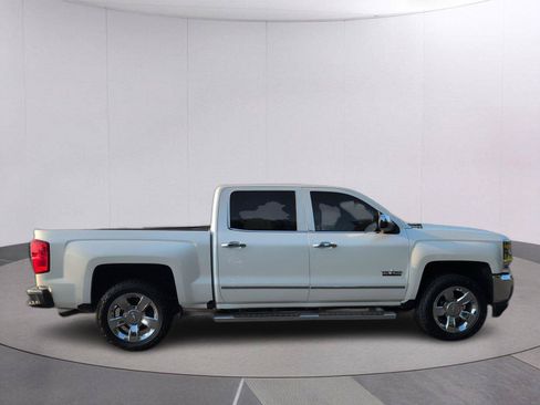 Used 2018 Chevrolet Silverado 1500 LTZ w/ Texas Edition RWD image 6
