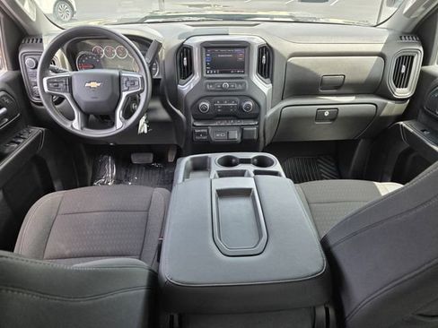Used 2023 Chevrolet Silverado 2500 Custom w/ Custom Value Package AWD/4WD image 8