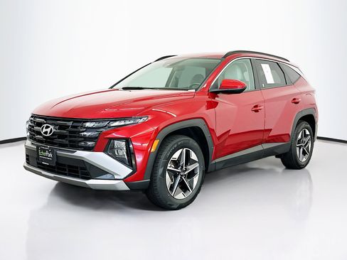 Used 2025 Hyundai Tucson SEL AWD/4WD image 3